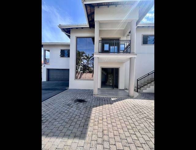 3 BEDROOM HOUSE FOR SALE IN MALVERN